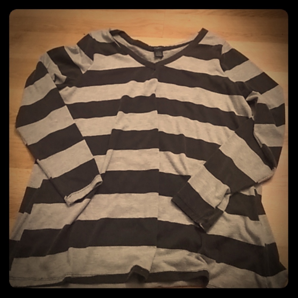 Rue21 Striped 1x long sleeve shirt